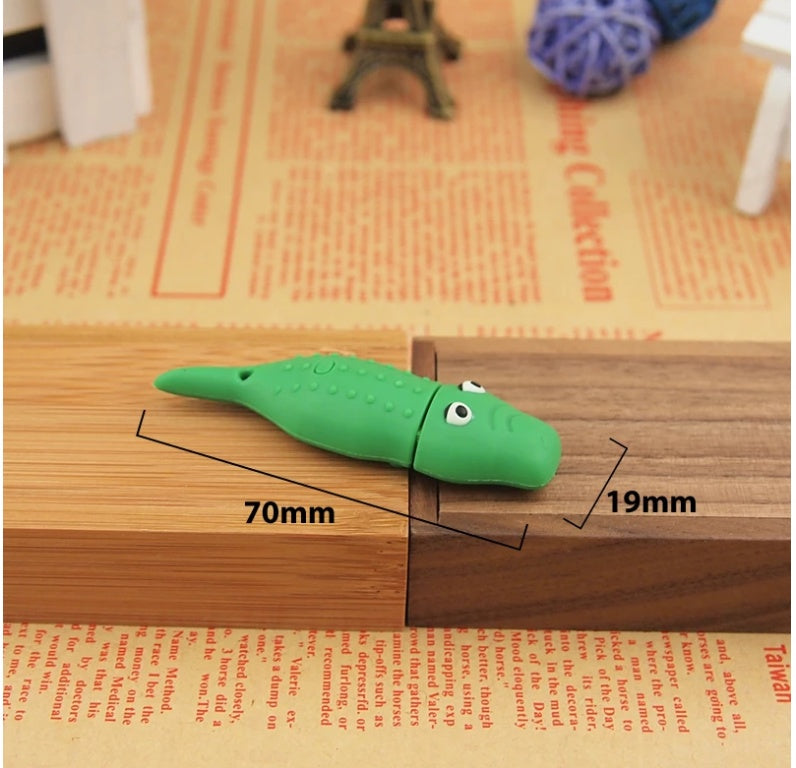 USB Flash Drives Creative Anime USB Flash Drive USB 2.0 Memory Stick