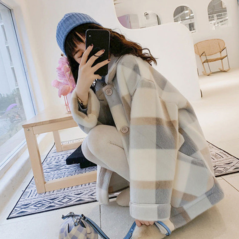 Women’s Wool Blend Coat – Smart Office Winter Jacket with Faux Fur Feel