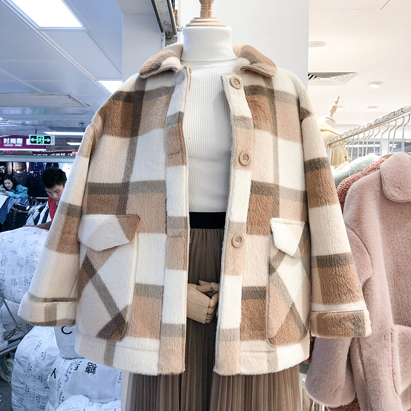 Women’s Wool Blend Coat – Smart Office Winter Jacket with Faux Fur Feel